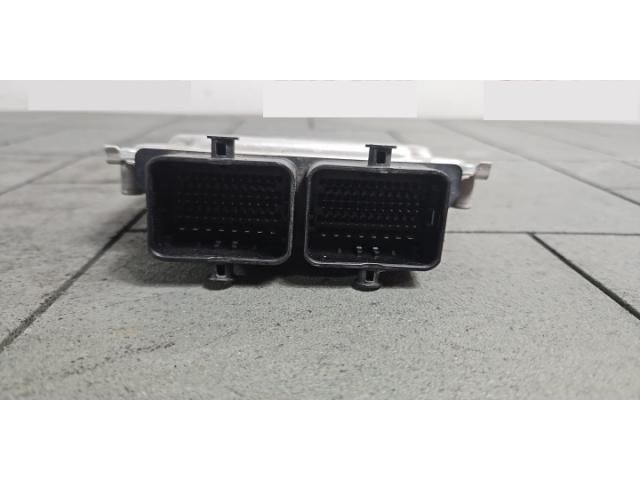 bontott HYUNDAI i20 II Motorvezérlő