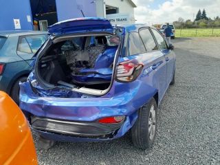 bontott HYUNDAI i20 II Ablakmosó Tartály