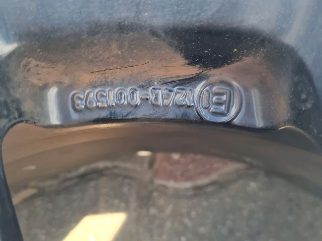 bontott HYUNDAI i20 II Alufelni Szett Gumival