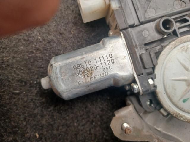 bontott HYUNDAI i20 II Bal első Ablakemelő Szerkezet (Elektromos)