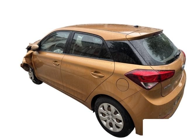 bontott HYUNDAI i20 II Bal első Belső Küszöb Burkolat