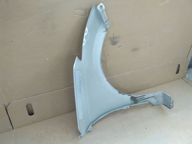 bontott HYUNDAI i20 II Bal első Sárvédő