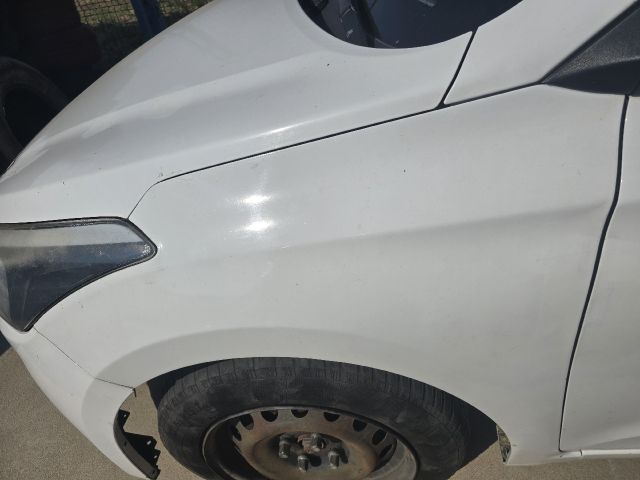 bontott HYUNDAI i20 II Bal első Sárvédő