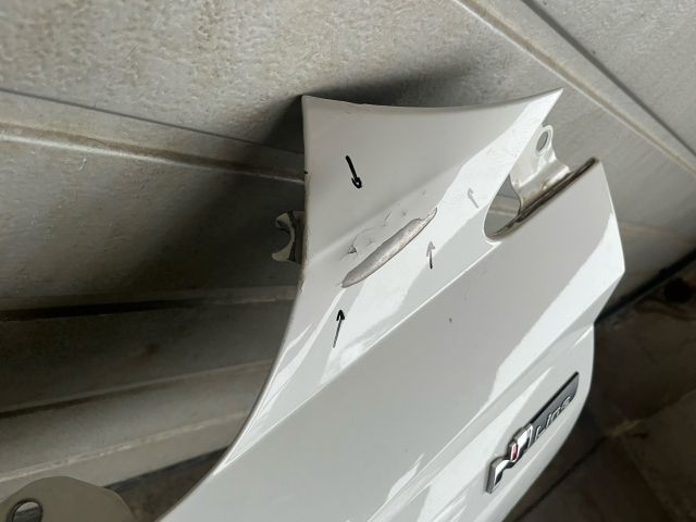 bontott HYUNDAI i20 II Bal első Sárvédő