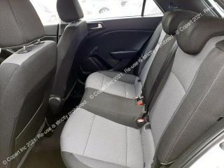 bontott HYUNDAI i20 II Bal első Vízlehúzó Gumicsík