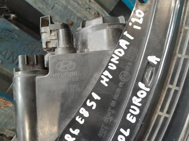 bontott HYUNDAI i20 II Bal Fényszóró