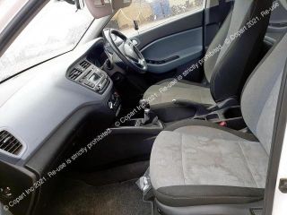 bontott HYUNDAI i20 II Bal hátsó Ablakemelő Kapcsoló