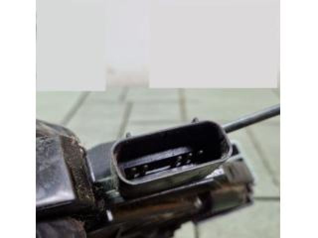 bontott HYUNDAI i20 II Bal hátsó Ajtózár