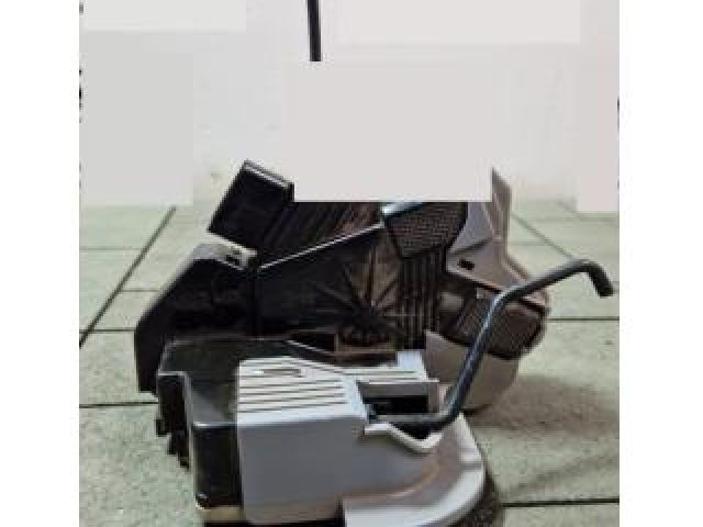 bontott HYUNDAI i20 II Bal hátsó Ajtózár