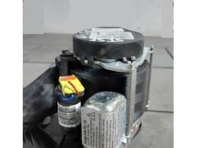 bontott HYUNDAI i20 II Bal hátsó Biztonsági Öv