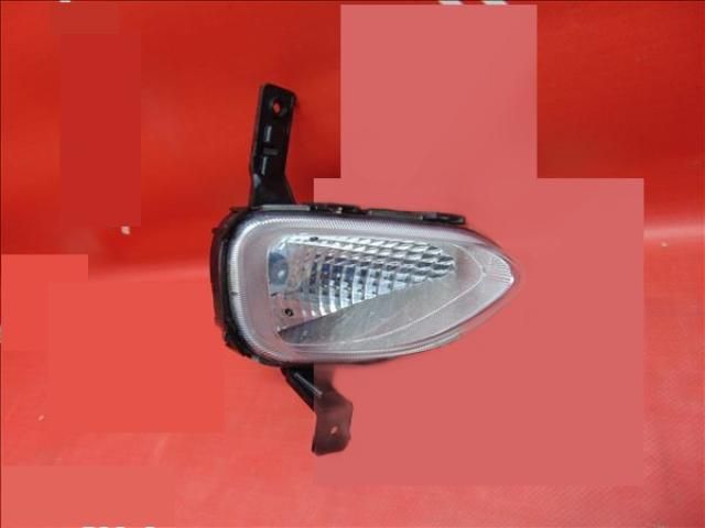 bontott HYUNDAI i20 II Bal Ködfényszóró