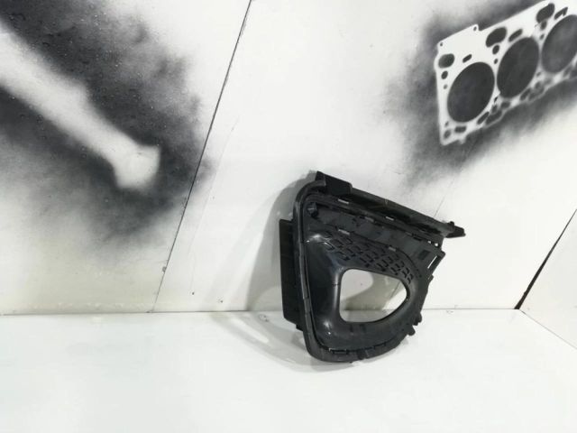 bontott HYUNDAI i20 II Bal Ködzárófény Keret