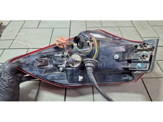 bontott HYUNDAI i20 II Bal Külső Hátsó Lámpa