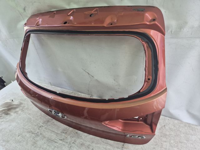 bontott HYUNDAI i20 II Csomagtérajtó (Üres lemez)