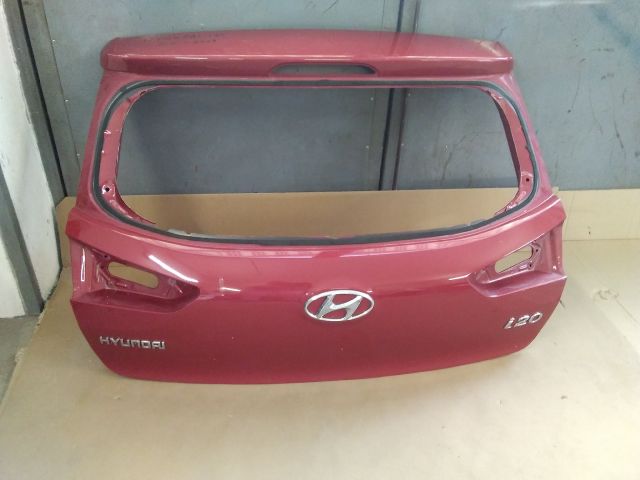 bontott HYUNDAI i20 II Csomagtérajtó (Üres lemez)