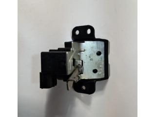 bontott HYUNDAI i20 II Csomagtérajtó Zárszerkezet