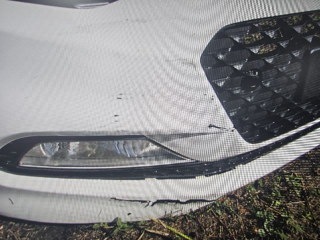 bontott HYUNDAI i20 II Első Lökhárító (Részeivel)