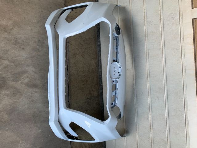 bontott HYUNDAI i20 II Első Lökhárító (Üresen)