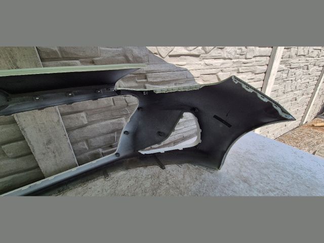 bontott HYUNDAI i20 II Első Lökhárító (Üresen)