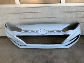 bontott HYUNDAI i20 II Első Lökhárító (Üresen)