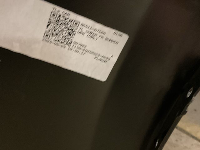 bontott HYUNDAI i20 II Első Lökhárító (Üresen)