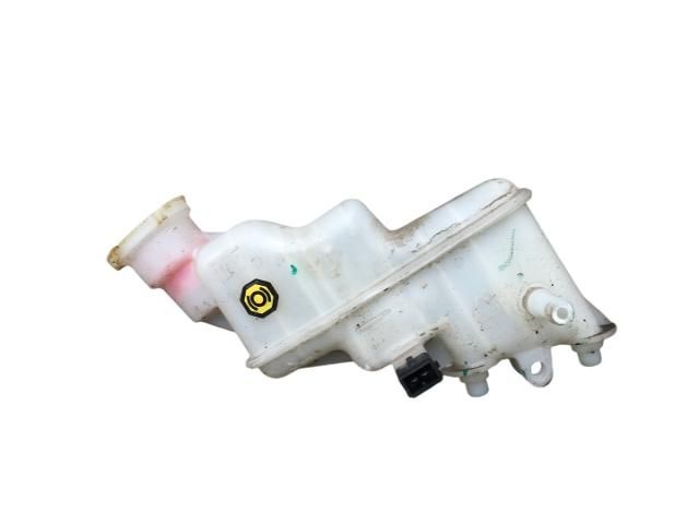 bontott HYUNDAI i20 II Fékfolyadék Tartály