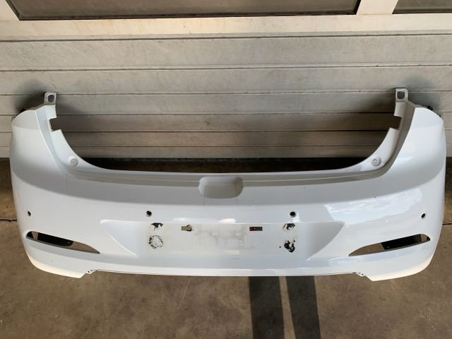 bontott HYUNDAI i20 II Hátsó Lökhárító (Üresen)