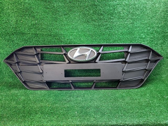 bontott HYUNDAI i20 II Hűtőrács