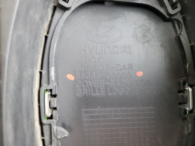 bontott HYUNDAI i20 II Hűtőrács