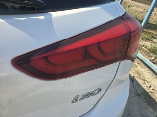bontott HYUNDAI i20 II Jobb Belső Hátsó Lámpa