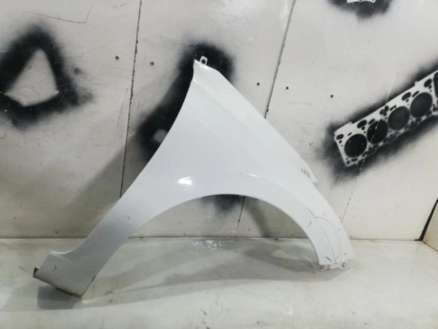 bontott HYUNDAI i20 II Jobb első Sárvédő