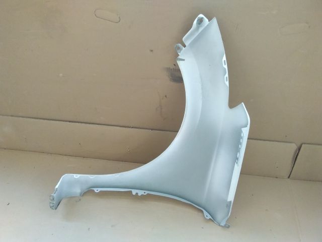 bontott HYUNDAI i20 II Jobb első Sárvédő