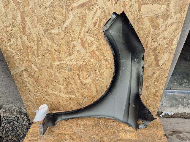 bontott HYUNDAI i20 II Jobb első Sárvédő