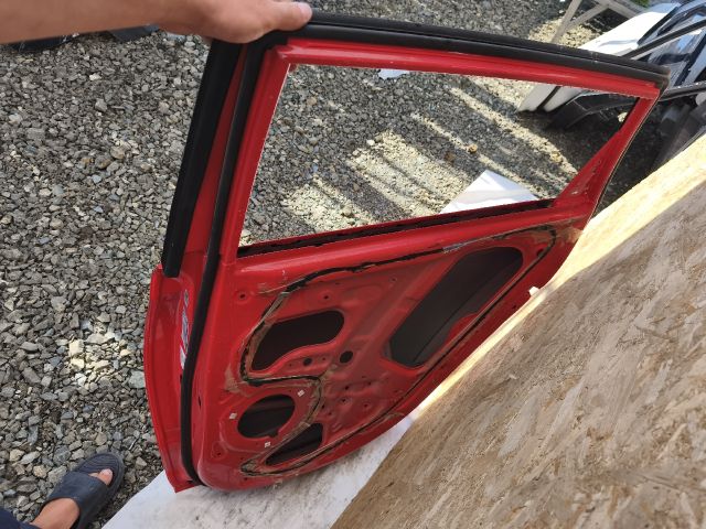 bontott HYUNDAI i20 II Jobb hátsó Ajtó (Üres lemez)