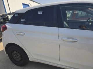 bontott HYUNDAI i20 II Jobb hátsó Ajtó (Üres lemez)