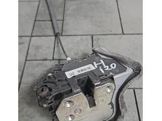 bontott HYUNDAI i20 II Jobb hátsó Ajtózár