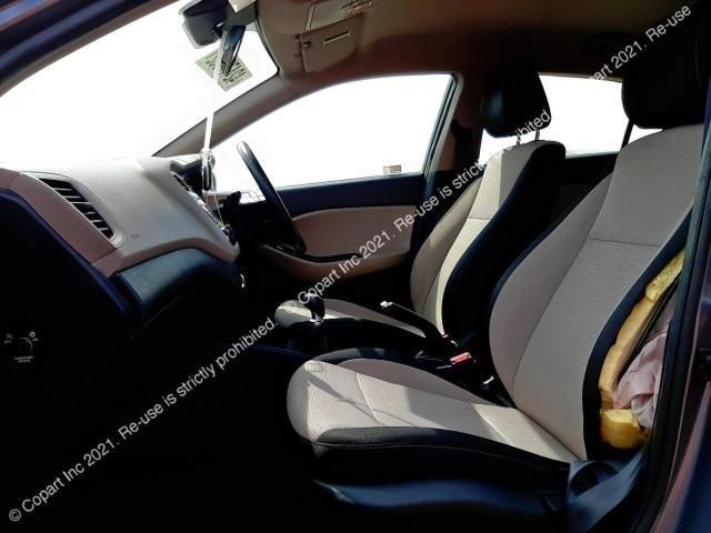 bontott HYUNDAI i20 II Jobb hátsó Biztonsági Öv