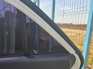 bontott HYUNDAI i20 II Jobb hátsó Fixüveg (Ajtóban)