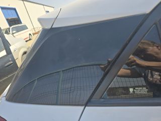 bontott HYUNDAI i20 II Jobb hátsó Sárvédő Díszléc