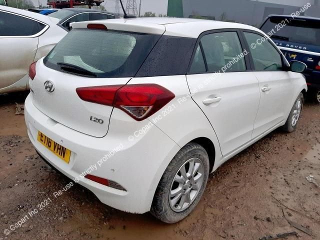 bontott HYUNDAI i20 II Jobb Külső Hátsó Lámpa