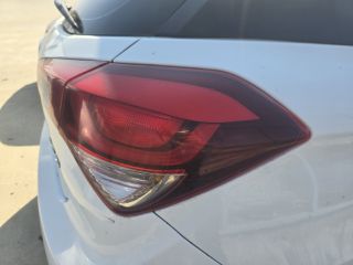 bontott HYUNDAI i20 II Jobb Külső Hátsó Lámpa