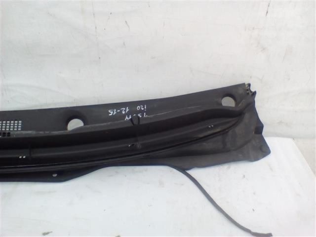 bontott HYUNDAI i20 II Levélrács