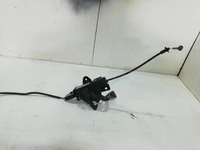 bontott HYUNDAI i20 II Motorháztető Zárszerkezet