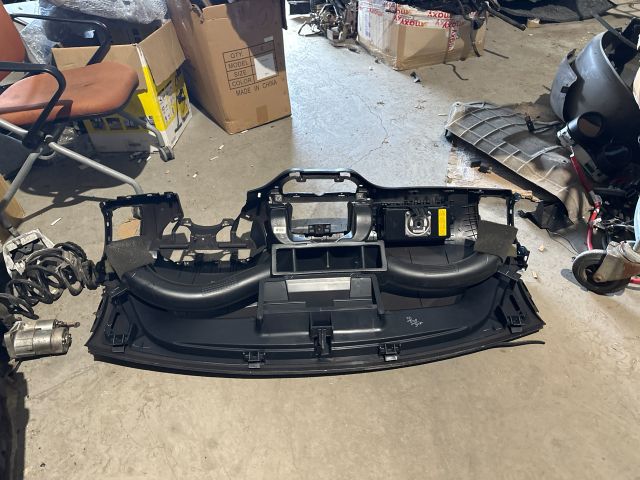 bontott HYUNDAI i20 II Műszerfal Héj