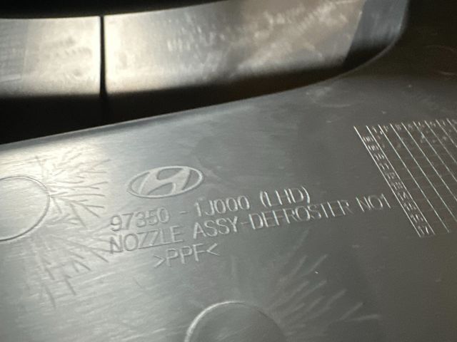 bontott HYUNDAI i20 II Műszerfal Héj