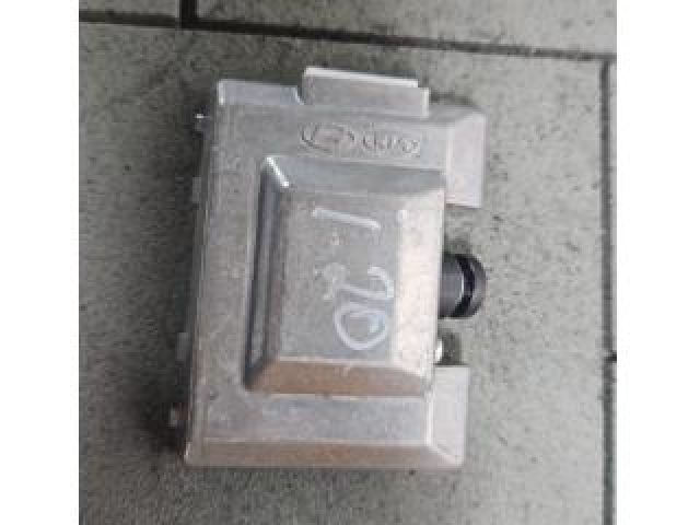 bontott HYUNDAI i20 II Szélvédő Multifunkciós Kamera Vezérlő Panel