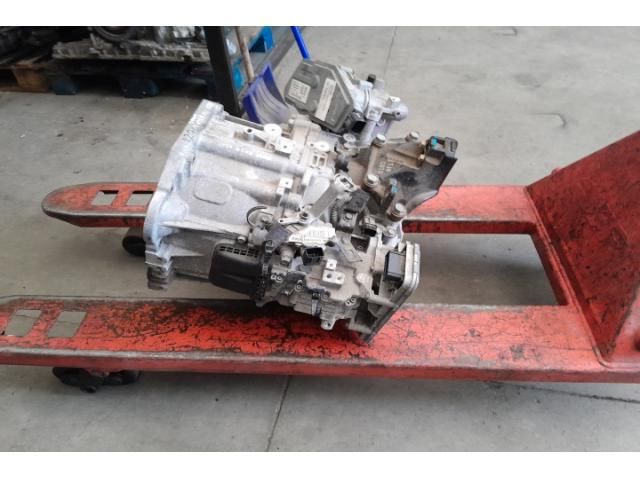 bontott HYUNDAI i20 III Automata Váltó