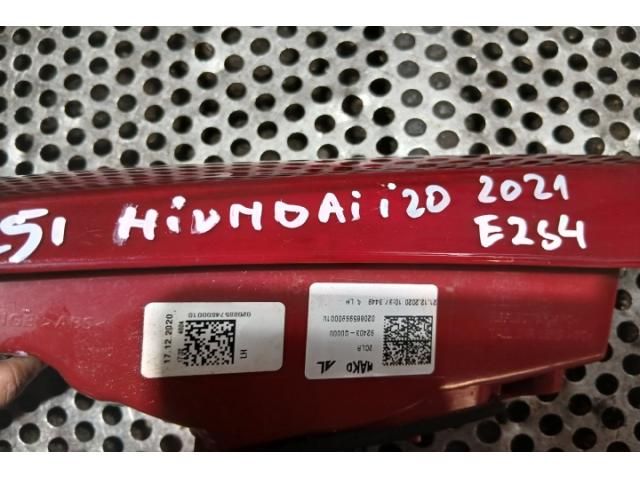 bontott HYUNDAI i20 III Bal Belső Hátsó Lámpa