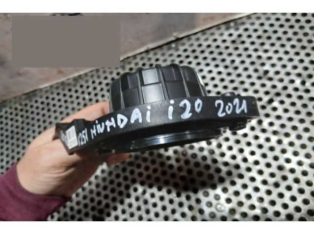 bontott HYUNDAI i20 III Bal első Hangszóró