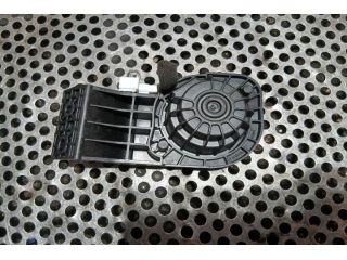 bontott HYUNDAI i20 III Bal első Hangszóró